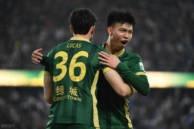 咪咕视频官方入口-意难平！曝德甲豪门诚邀王钰栋加盟，却未能如愿，背后原因引热议|中超|武磊|新星|交易|球队_新浪体育_新浪新闻